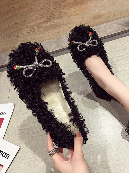 Női pehelycipő fűzővel és lapos talppal