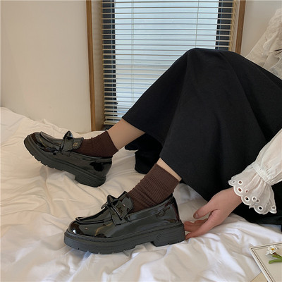 Μαύρα γυναικεία παπούτσια από οικολογικό δέρμα με επίπεδη σόλα