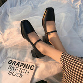 Női alkalmi cipő alacsony 5 cm-es sarokkal és pánttal