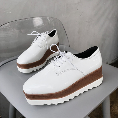 Női alkalmi cipő fűzős, magas talpú