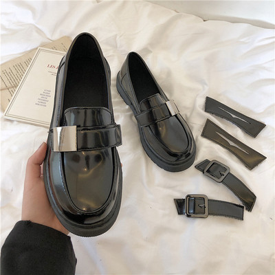 Női alkalmi cipő vastag talppal