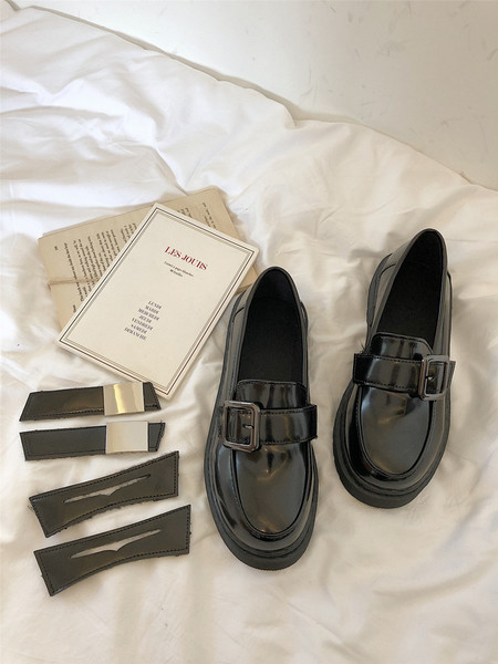 Női alkalmi cipő vastag talppal