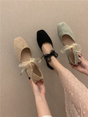 Női alkalmi cipő vastag sarkú szalaggal