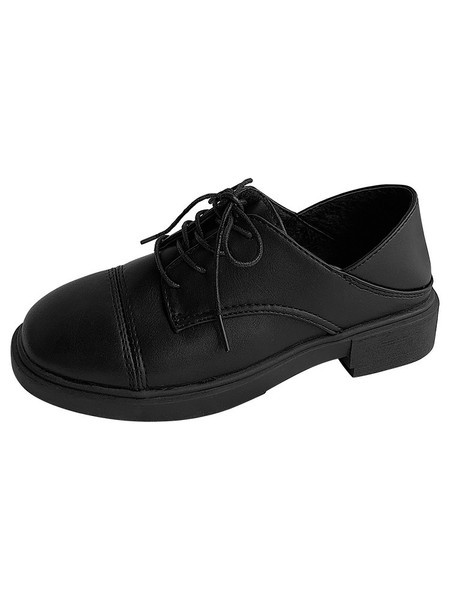 Retro stílusú, fűzős női bőrcipő