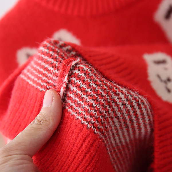 Casual γυναικείο πουλόβερ με οβάλ ντεκολτέ και τύπωμα