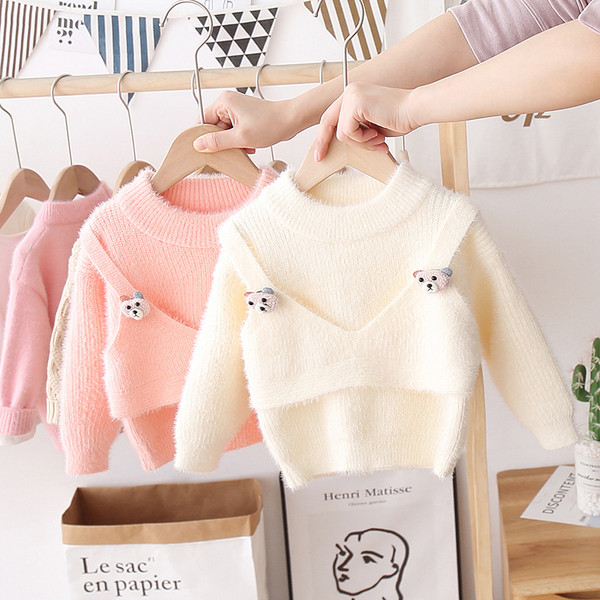 Modern téli gyerek pulóver ovális nyakkivágással és 3D elemmel