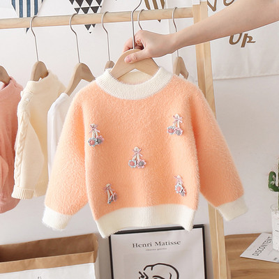 Gyermek pulóver 3D elemmel és ovális nyakkivágással, három színben