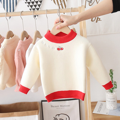 Παιδικό πουλόβερ με κέντημα και οβάλ ντεκολτέ