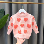 Kötött gyerek pulóver szívecskékkel és gyöngyökkel