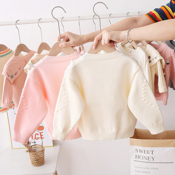 Vesta moderna pentru fete pentru copii cu guler oval si broderie