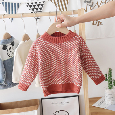 Kötött gyerekpulóver kerek nyakkivágással, lányoknak megfelelő