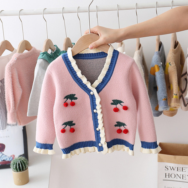 Μοντέρνο παιδικό γιλέκο για κορίτσια με κολάρο σχήματος V και τρισδιάστατα στοιχεία