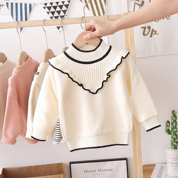 Alkalmi gyerekpulóver lányoknak ovális nyakkivágással és fürtökkel