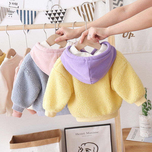 Βελούδινη παιδική μπλούζα για κορίτσια με κουκούλα και επιγραφή