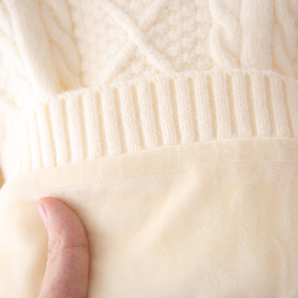 Kötött gyerek pulóver lányoknak magas gallérral