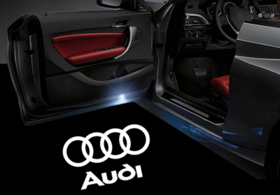 Проектираща светлинна декорация за вратата на автомобил подходяща за ауди в различни модели