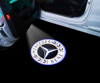 Проектираща светлинна декорация за вратата на автомобил в няколко модела