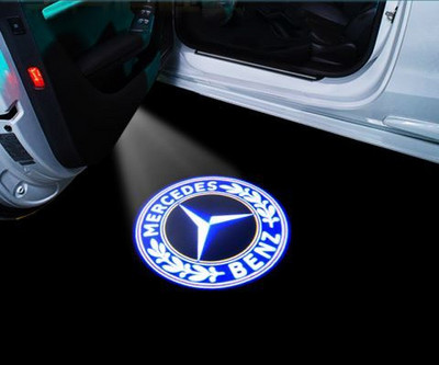 Проектираща светлинна декорация за вратата на автомобил в няколко модела