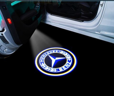 Проектираща светлинна декорация за вратата на автомобил в няколко модела