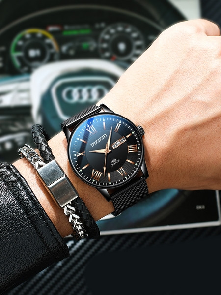 Мъжки ежедневен ръчен часовник в кръгла форма - няколко цвята 