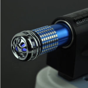 Генератор на отрицателни йони - пречиствател на въздух подходящ за запалката на автомобила