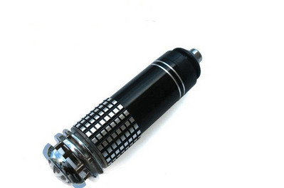 Генератор на отрицателни йони - пречиствател на въздух подходящ за запалката на автомобила