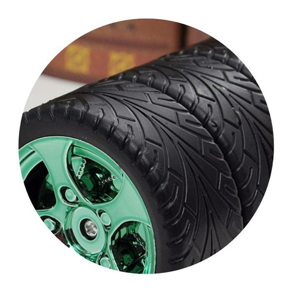 Метална чаша за автомобил с капацитет 320мл във формата на гума