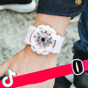 Vandeniui atsparus sportinis elektroninis laikrodis vyrams