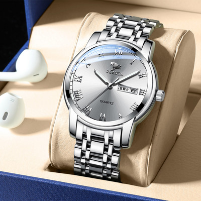 Водоустойчив светещ часовник от неръждаема стомана в няколко цвята