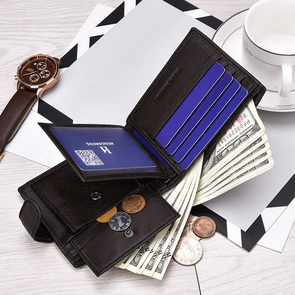 Ежедневен мъжки портфейл от еко кожа в черен и кафяв цвят - два модела