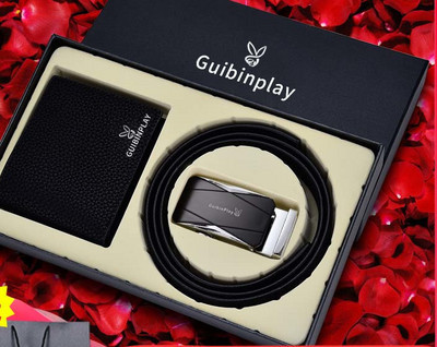 Kingikomplekt meestele koos vöö ja rahakotiga