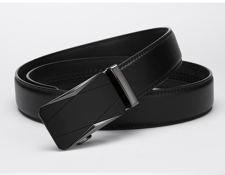 Черен мъжки колан от еко кожа в няколко модела