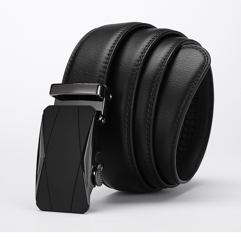 Черен мъжки колан от еко кожа в няколко модела