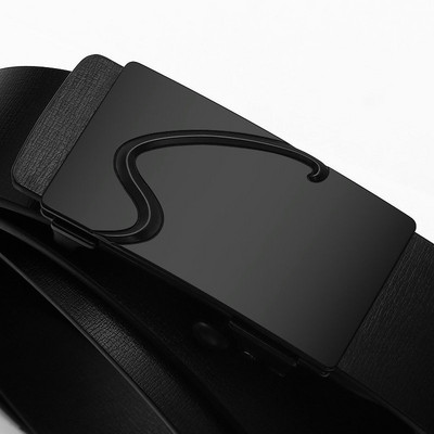 Модерен мъжки колан от еко кожа с различни катарами