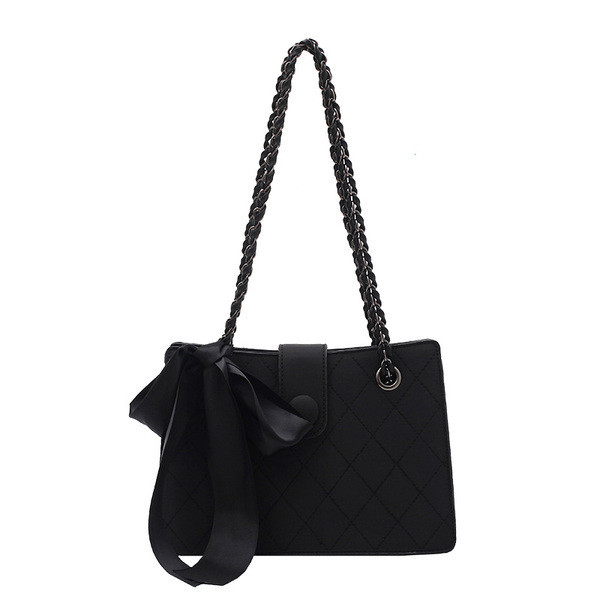 Ежедневна дамска чанта от еко кожа с панделка и текстилна дръжка 