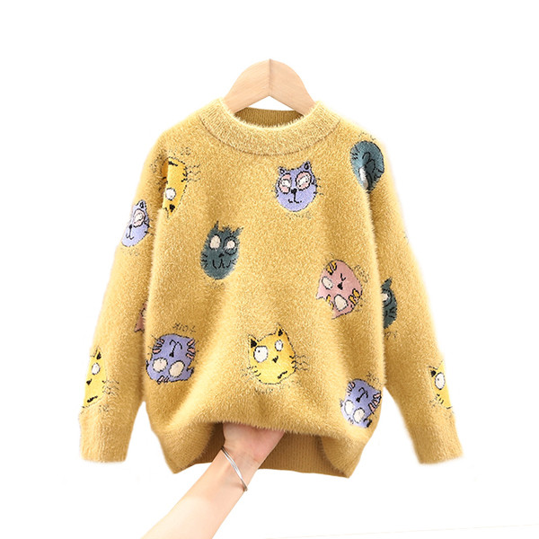 Модерен детски пуловер за момичета с овално деколте и различни десени