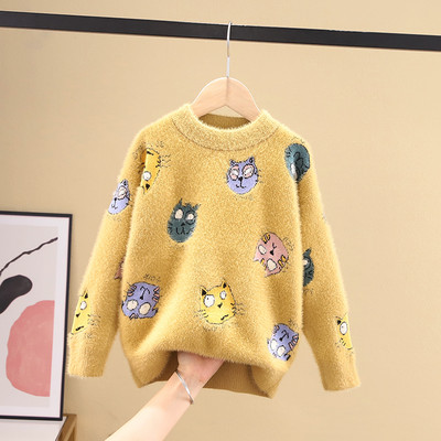 Актуален детски пуловер за момичета с овално деколте в няколко модела