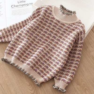 Модерен детски пуловер за момичета с висока яка и шарка