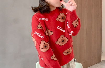 Зимен детски пуловер за момичета с овално деколте