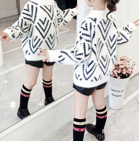 Детски зимен пуловер за момичета с висока яка