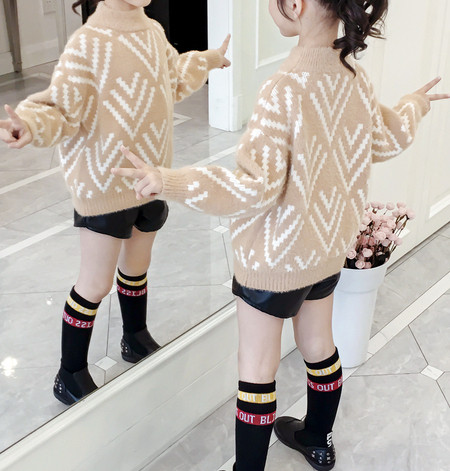 Детски зимен пуловер за момичета с висока яка