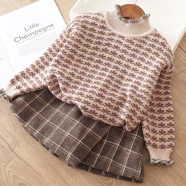 Детски зимен пуловер, подходящ за момичета в различни модели и цветове