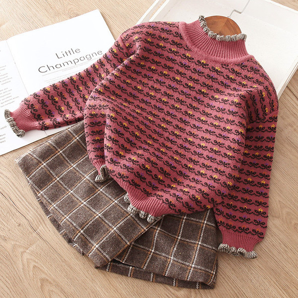 Детски зимен пуловер, подходящ за момичета в различни модели и цветове