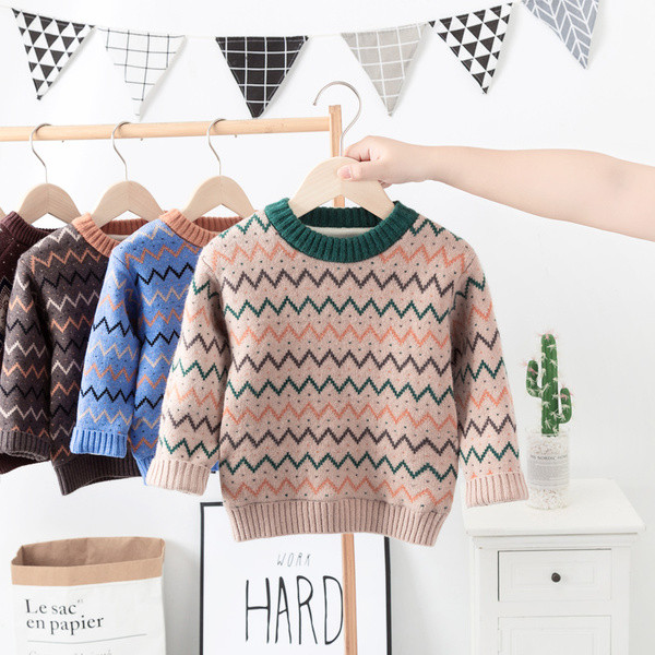 Детски зимен пуловер с овално деколте подходящ за момичета и момчета