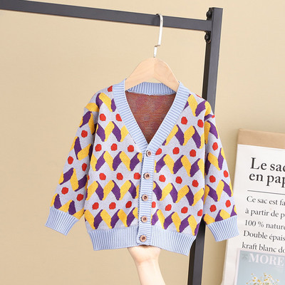 Топла, зимна жилетка - подходяща за момичета в няколко десена