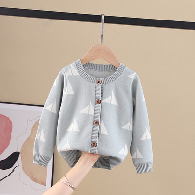 Топла, зимна жилетка - подходяща за момичета в няколко десена