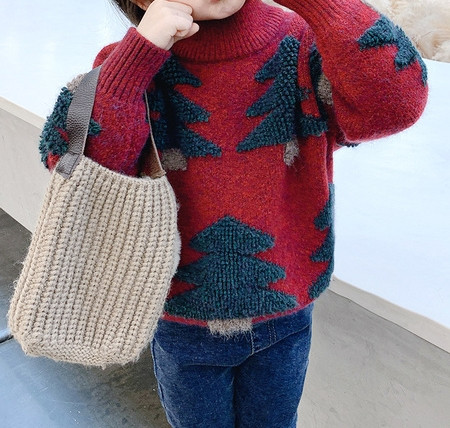 Ежедневен детски пуловер с коледен мотив и висока яка в три цвята