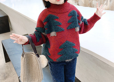 Модерен детски пуловер за момичета с елхи