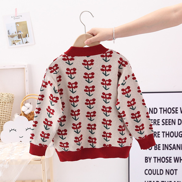 Детска жилетка за момичета с цветен десен