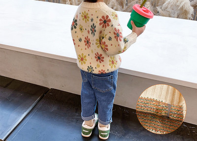 Цветен детски пуловер за момичета-три модела